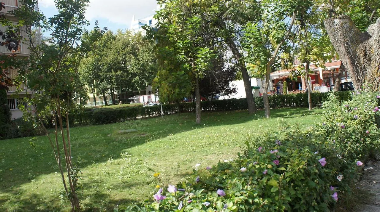 Miramar Front Beach Self Catering Apartments Sunny Beach 0*,