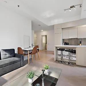 https://trendy-1bedroom-downtown-condo.niagara-fallshotels.com