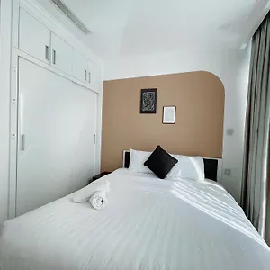 https://bland-landmark-luxury-residence.hotelsvungtau.com