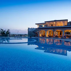 4* Курортный комплекс Nevis & Aqua Park
